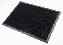 Mata wejściowa Rubber Brush 60 cm x 80 cm, kolor czarny.